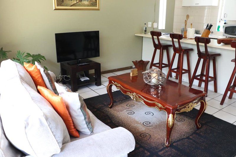 Private Bryanston Cottage With Garden Bryanston Johannesburg Gauteng South Africa Living Room
