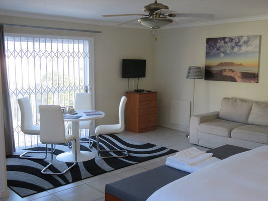 Promoni S Guesthouse Marina Da Gama Cape Town Western Cape South Africa Living Room