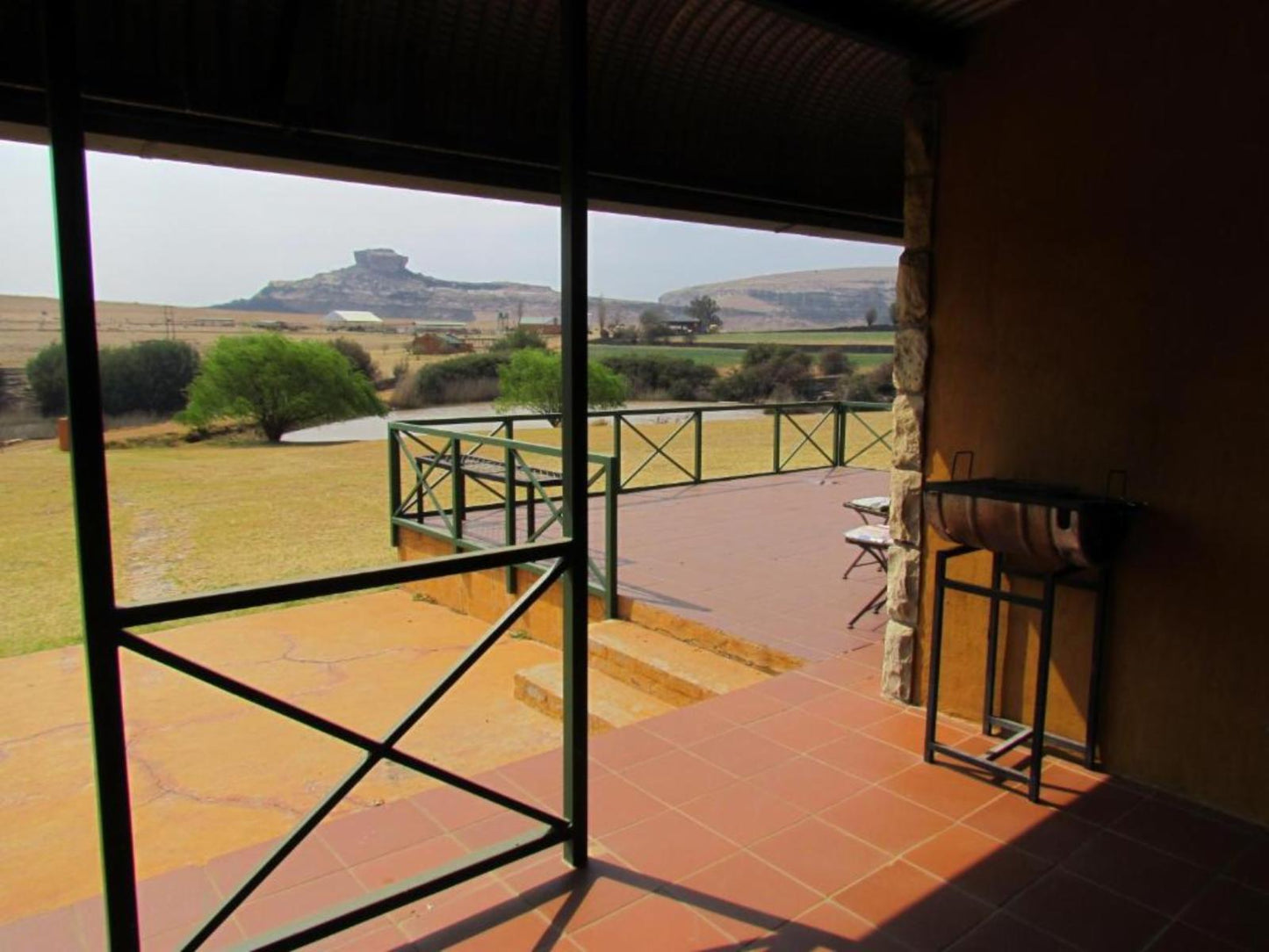 3 Sleeper apartment - only shower @ Pumula Guest Farm