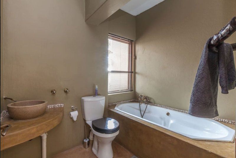 Pura Vida Lodge Broederstroom Hartbeespoort North West Province South Africa Bathroom