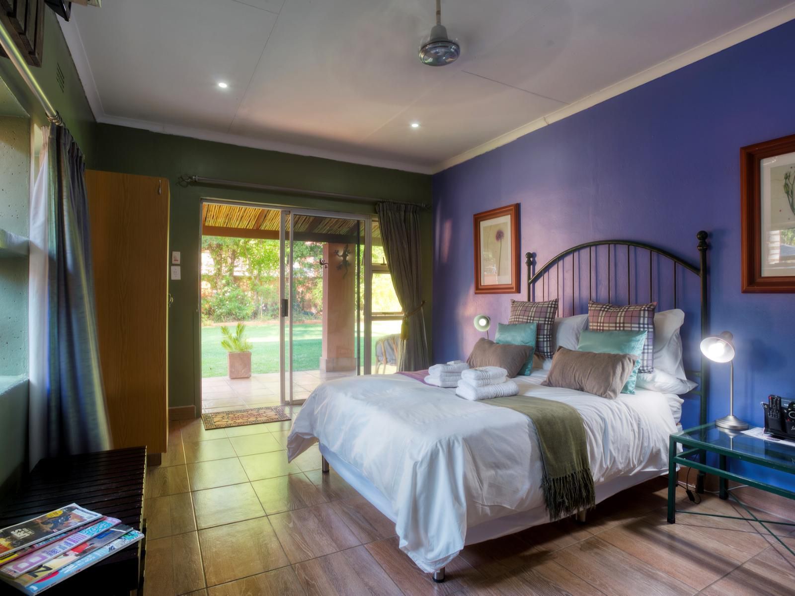 Purple Gecko Guest House, Luxury Family Unit, Bedroom