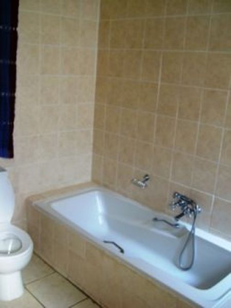 Queen Bed And Breakfast Kelvin Johannesburg Gauteng South Africa Bathroom