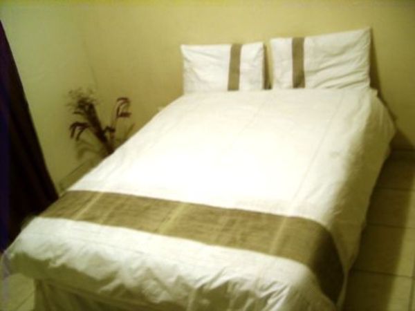 Queen Bed And Breakfast Kelvin Johannesburg Gauteng South Africa Bedroom