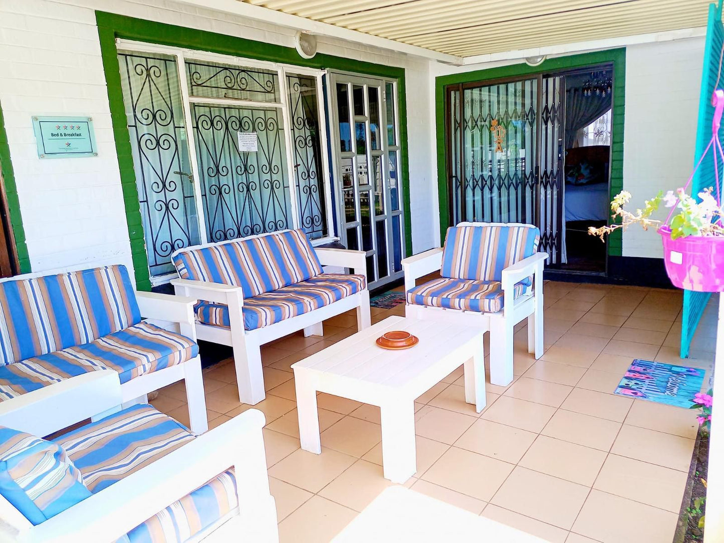 Queensburgh Bed And Breakfast Or Self Catering Queensburgh Durban Kwazulu Natal South Africa Complementary Colors