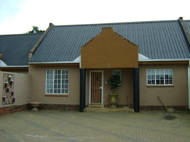 Queens Villas Zeerust North West Province South Africa Building, Architecture, House