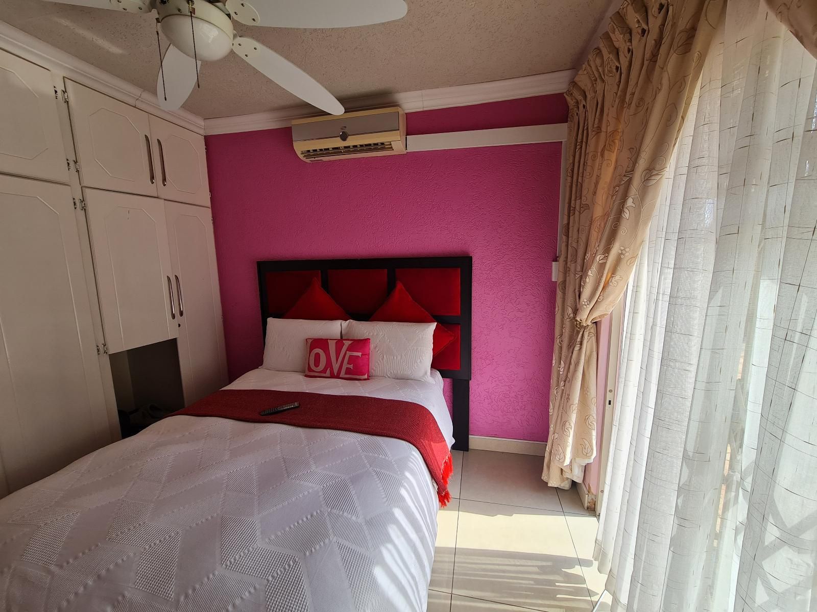 Quereba Bed And Breakfast Riviera Park Mahikeng North West Province South Africa Bedroom