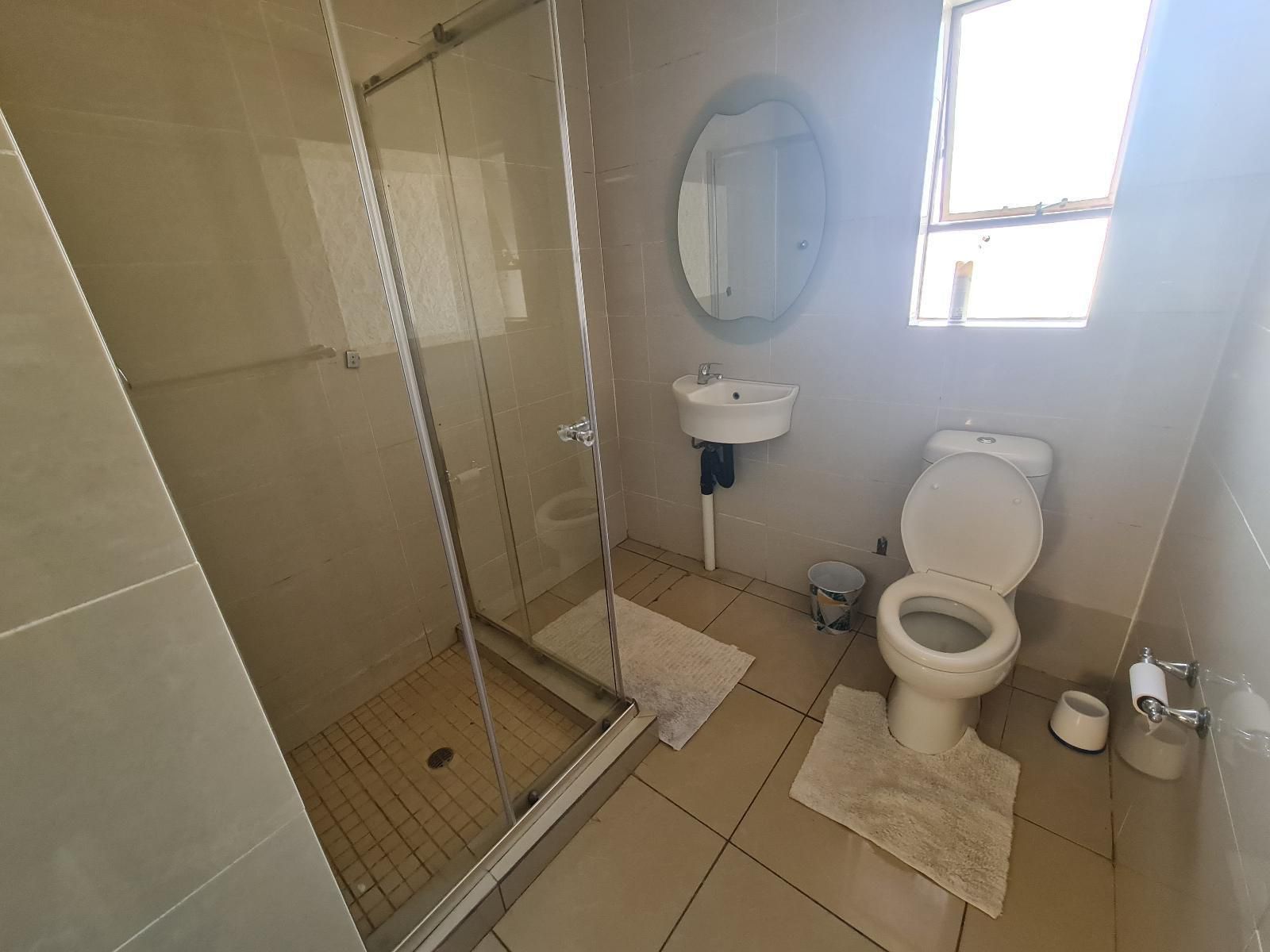 Quereba Bed And Breakfast Riviera Park Mahikeng North West Province South Africa Bathroom