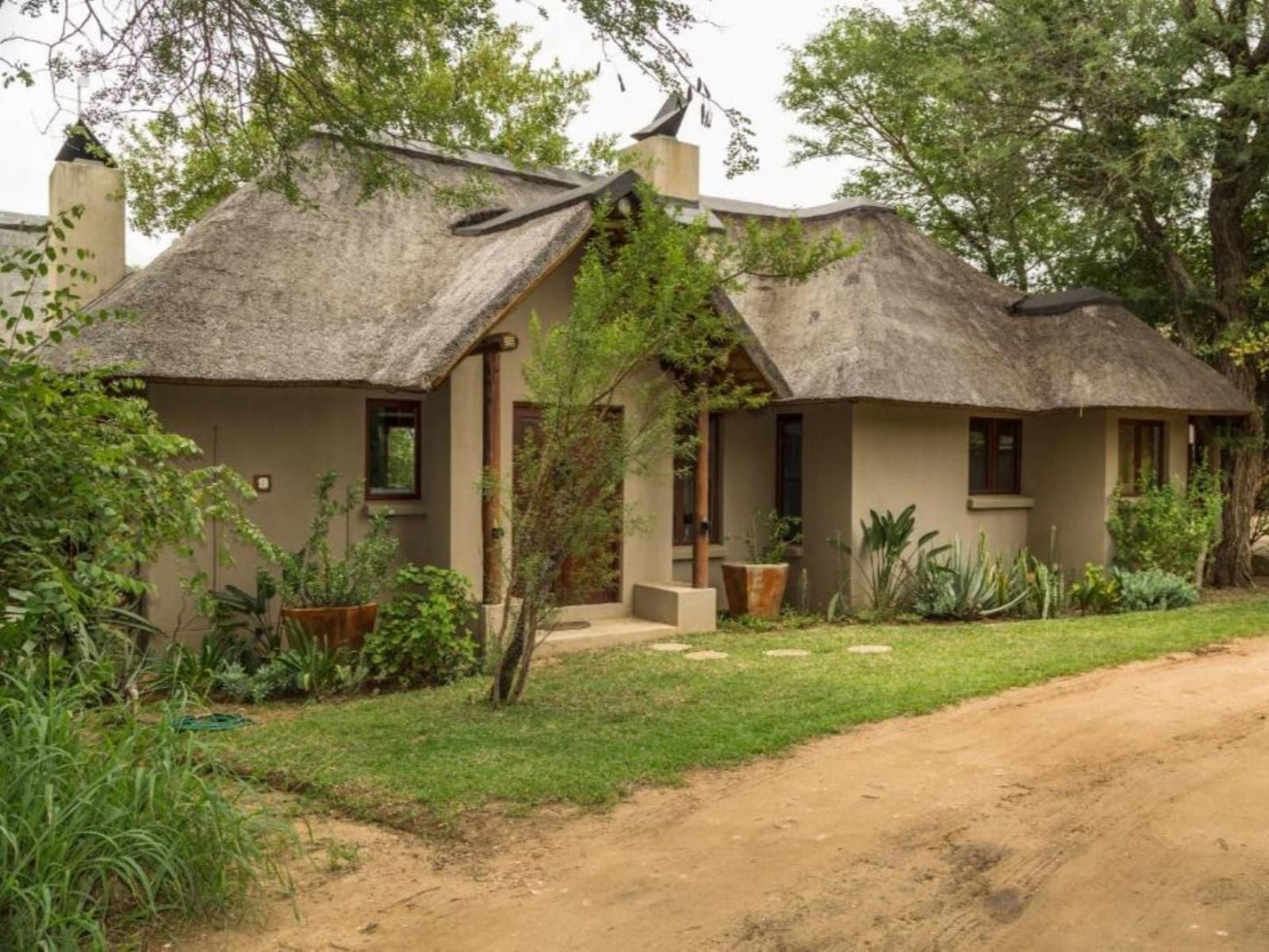 Raptors Lodge Group Self Catering Accommodation Hoedspruit Limpopo Province South Africa Building, Architecture, House