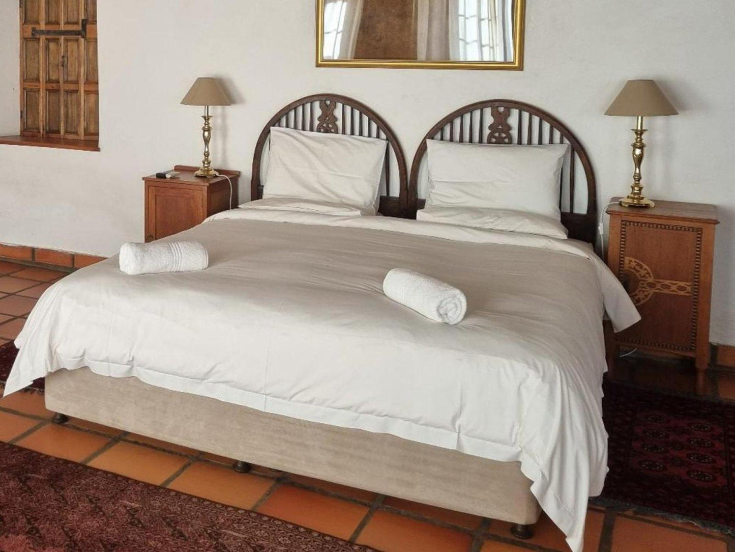 Honeymoon Suite @ Red Mountain Ridge Karoo Oasis And Guest Farm