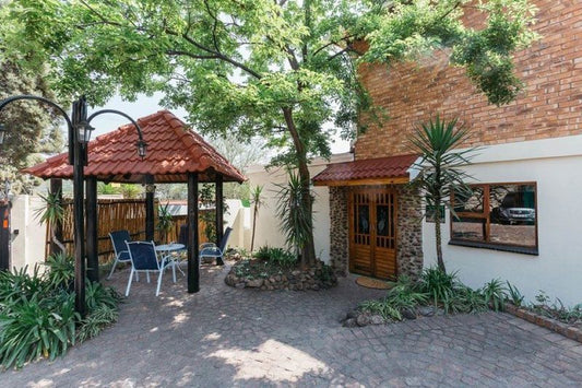 Redbrick Bnb Craighall Park Johannesburg Gauteng South Africa House, Building, Architecture