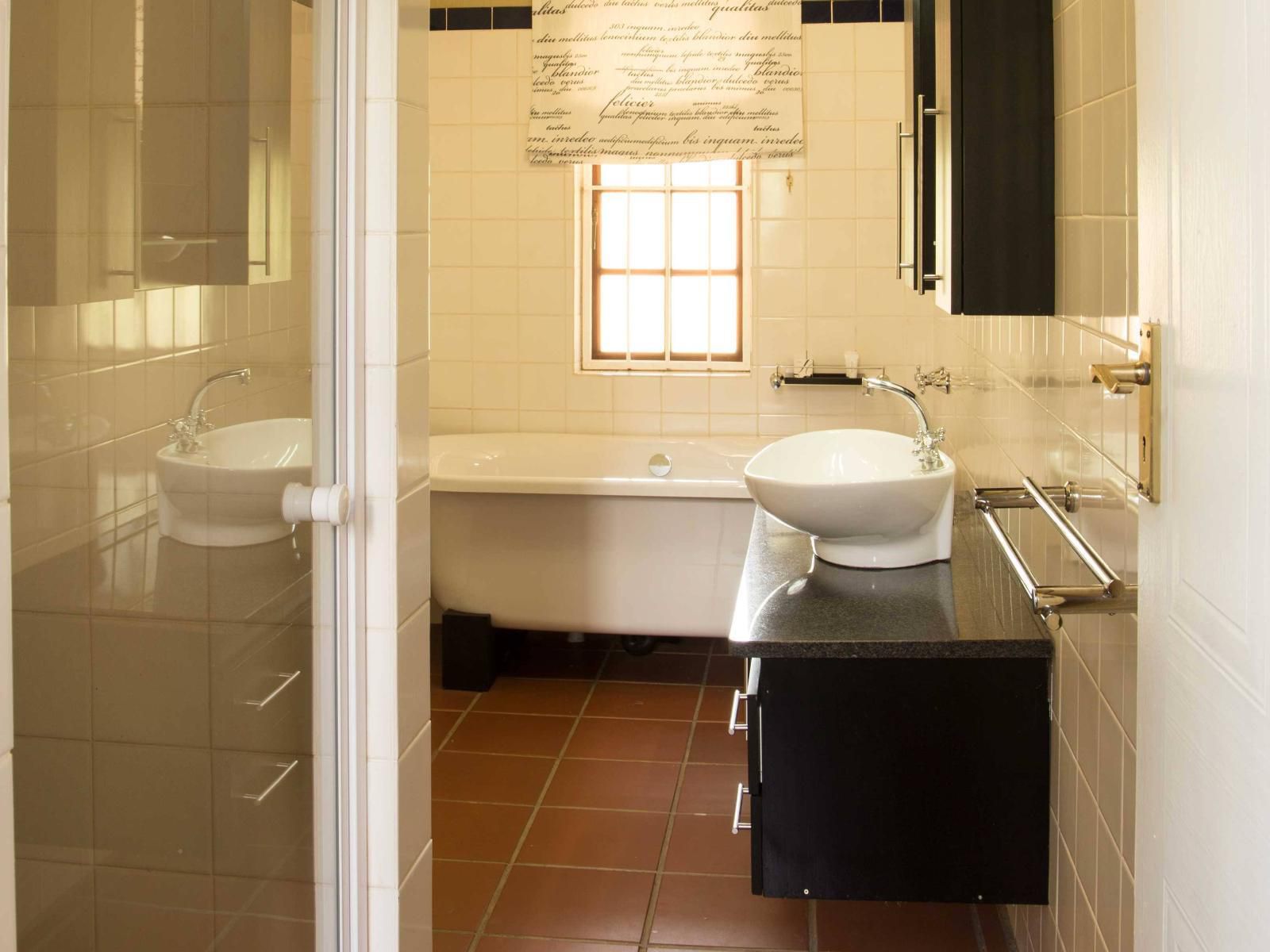 Remhoogte Mountain Lodge Skeerpoort Hartbeespoort North West Province South Africa Bathroom