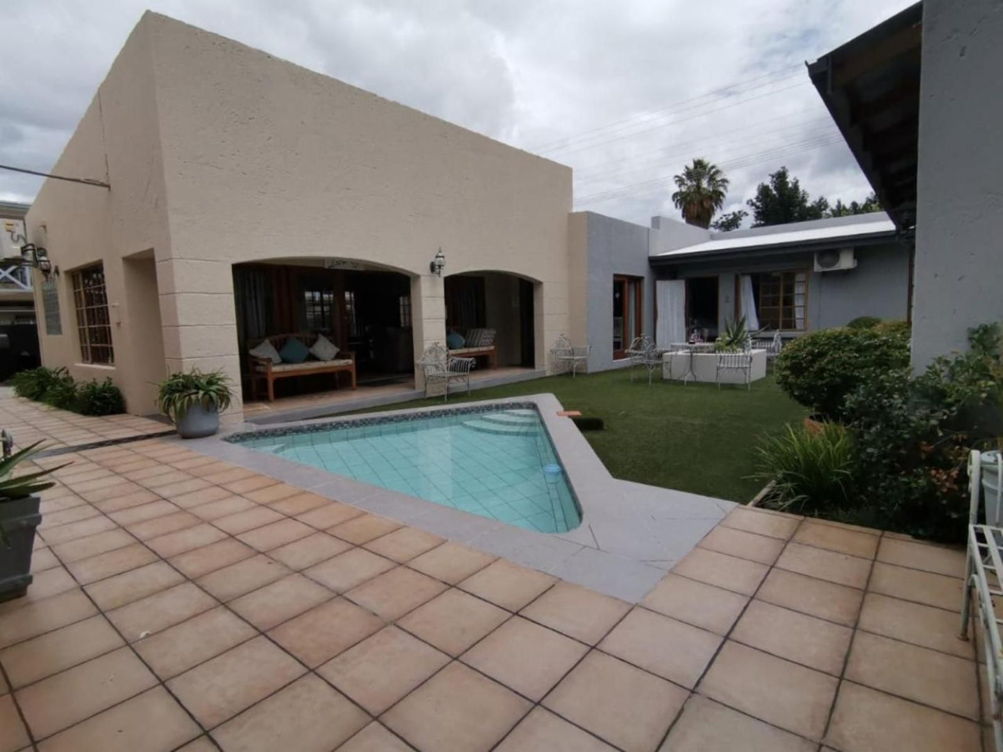 Rene S Guesthouse Douglas Northern Cape South Africa House, Building, Architecture, Palm Tree, Plant, Nature, Wood, Swimming Pool