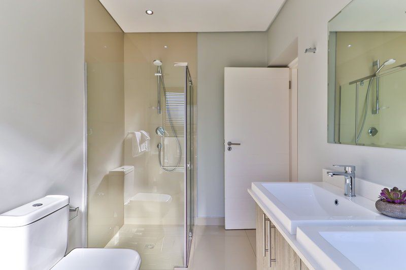 Reserved Suites Fourways Fourways Johannesburg Gauteng South Africa Unsaturated, Bathroom