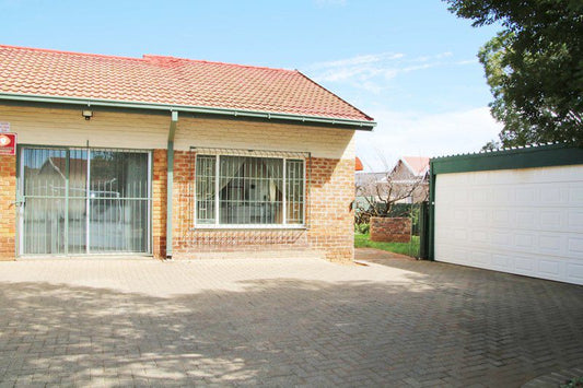 Rest Blake Fleurdal Bloemfontein Free State South Africa Complementary Colors, House, Building, Architecture