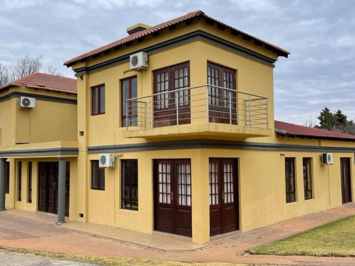 Rethabise Lodge And Spa Kroonstad Free State South Africa Complementary Colors, House, Building, Architecture