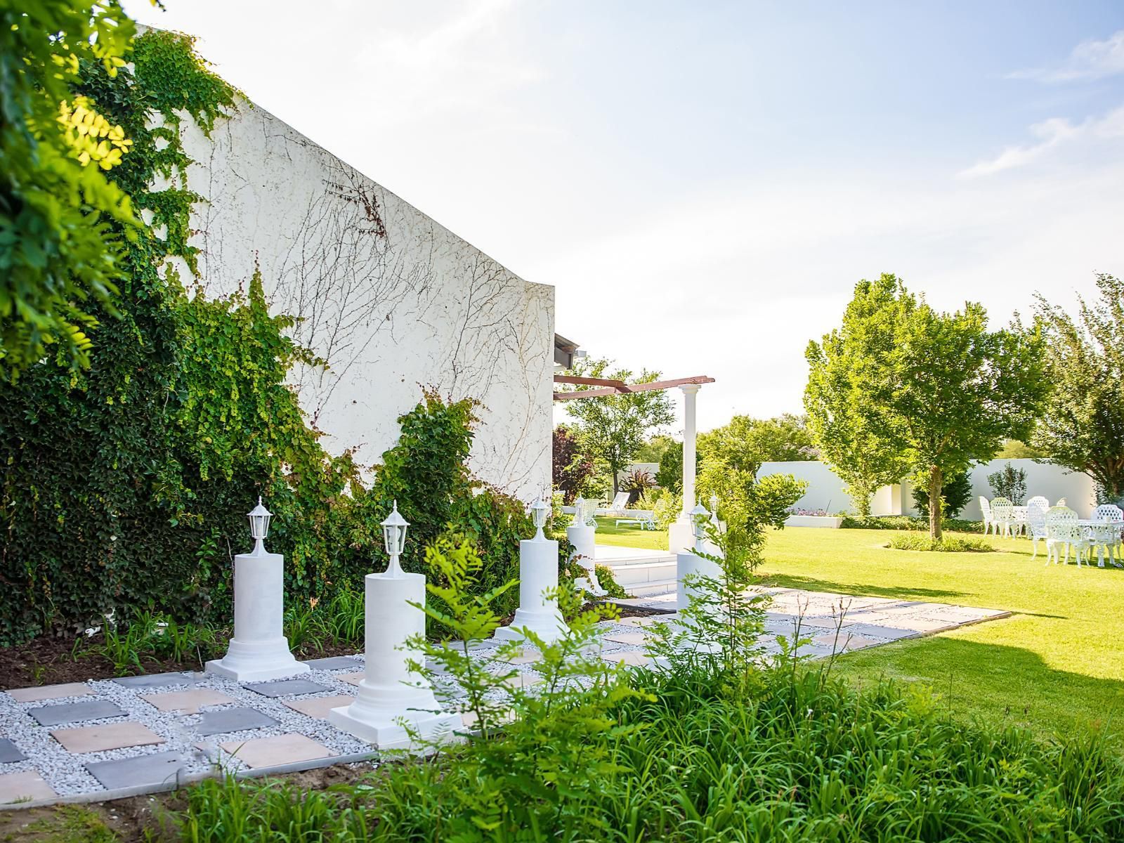 Rhino Creek Estate Vallombrosa Bloemfontein Free State South Africa Grave, Architecture, Religion, Cemetery