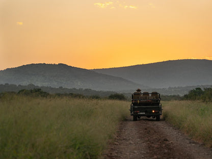 Rhino Sands Safari Camp, Vehicle