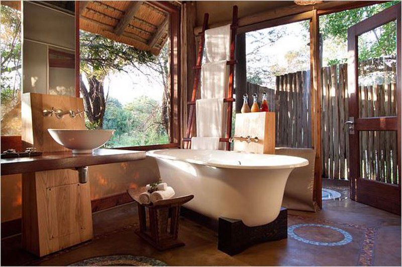 Rhino Post Safari Lodge Rhino Walking Safaris South Kruger Park Mpumalanga South Africa Bathroom