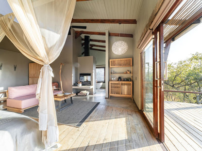 Honeymoon Villa - excluding levies @ Rhino Ridge Safari Lodge