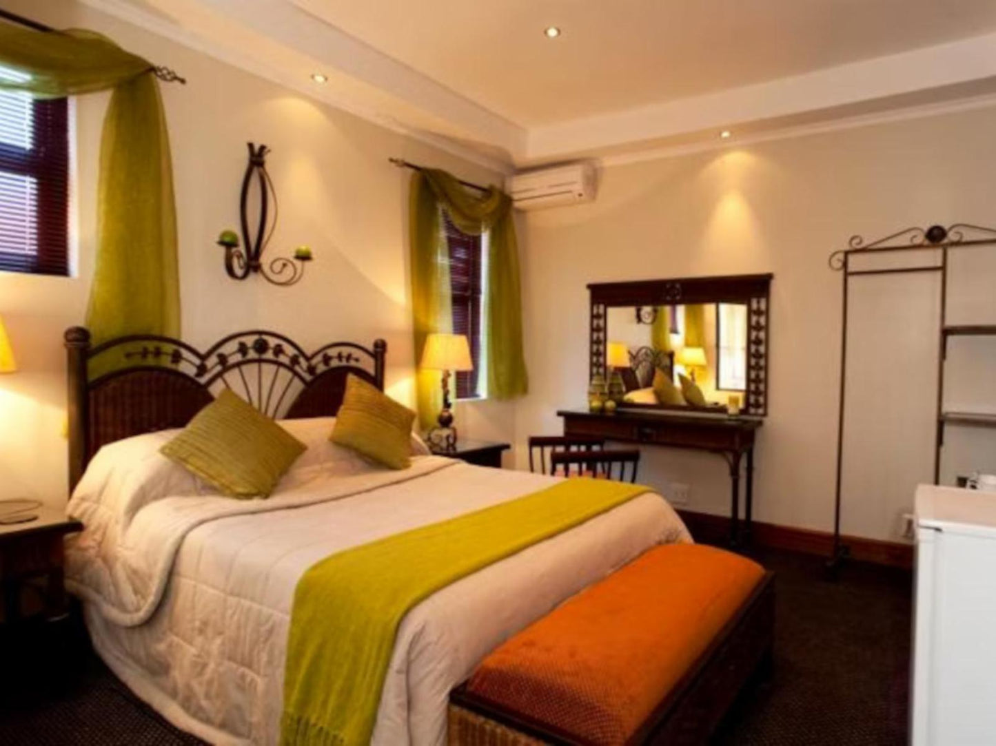 Executive Rooms @ Rise And Shine Lodge