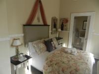 Double Room @ Riversyde Manor