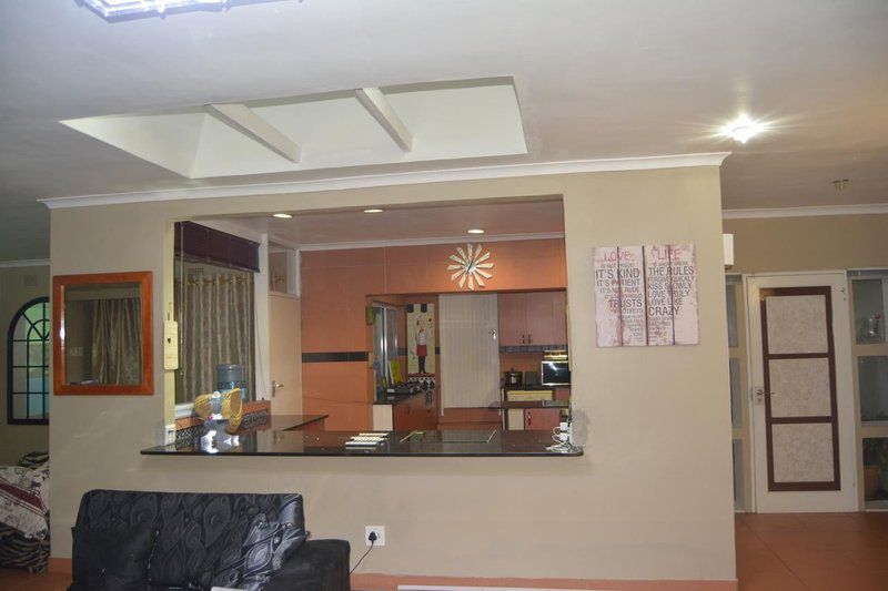 Riverview Self Catering Guesthouse Westville Durban Kwazulu Natal South Africa Living Room