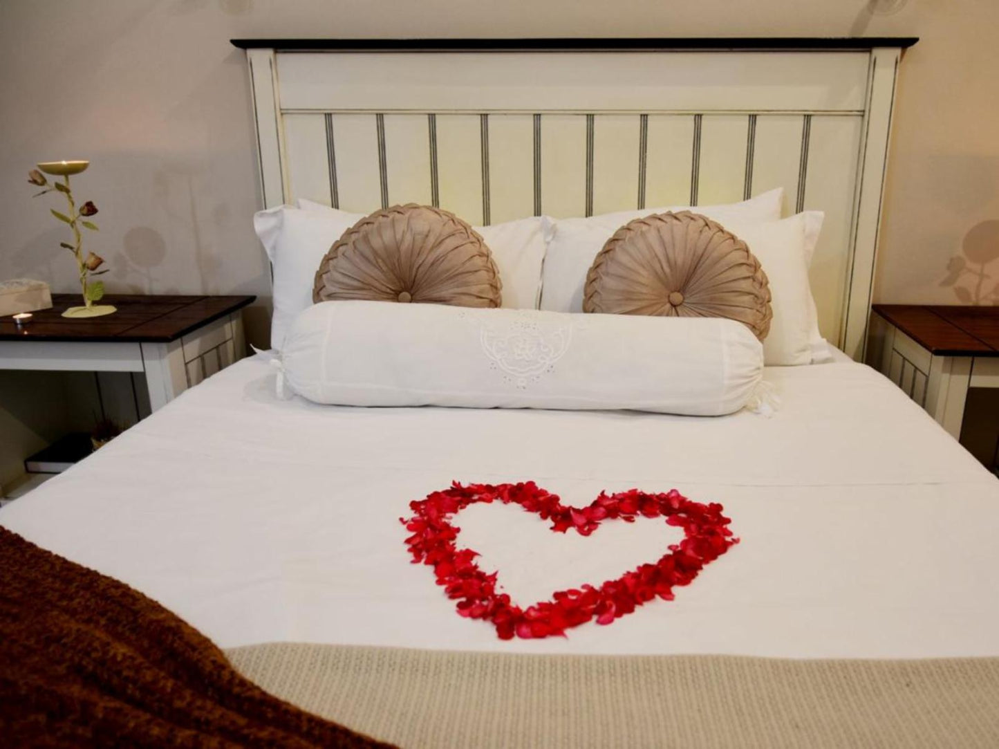 Honeymoon Suite @ Riviera Hotel & Chalets