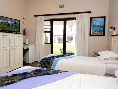 Twin Rooms @ Riviera Hotel & Chalets