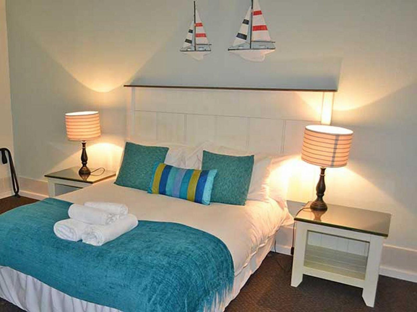 Riviera Hotel Hartenbos, 3 Bedroom Luxury Self Catering, Bedroom