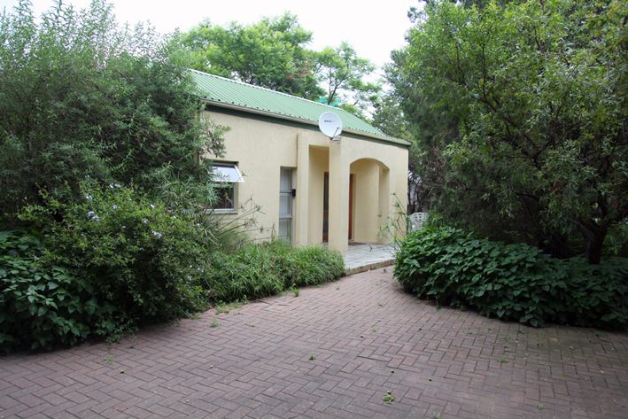 Robin S Roost Lanseria Johannesburg Gauteng South Africa House, Building, Architecture, Garden, Nature, Plant
