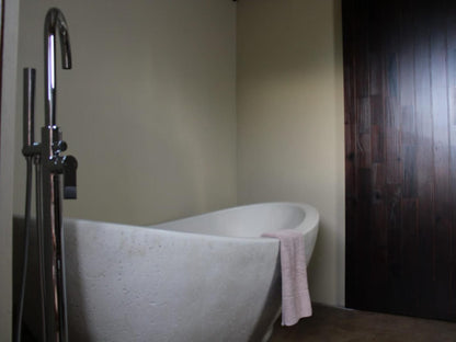 Rockdell Lodge, Bushbuck Chalet, Bathroom