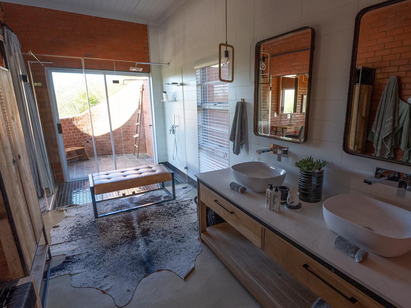 Rockfig Lodge Madikwe, Luxury Villa Nare