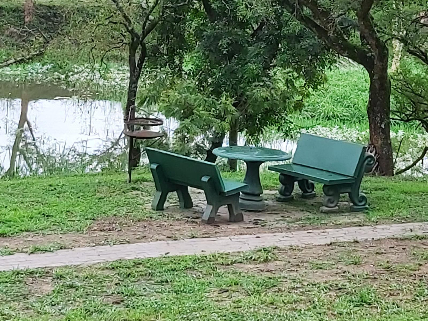 Rockview Lodge, Comfort Bush Tent, Lake, Nature, Waters, River, Cemetery, Religion, Grave