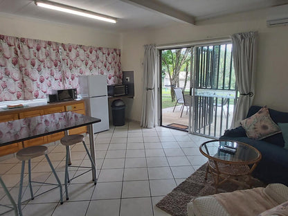 Self Catering Unit 2 @ Rock View Lodge