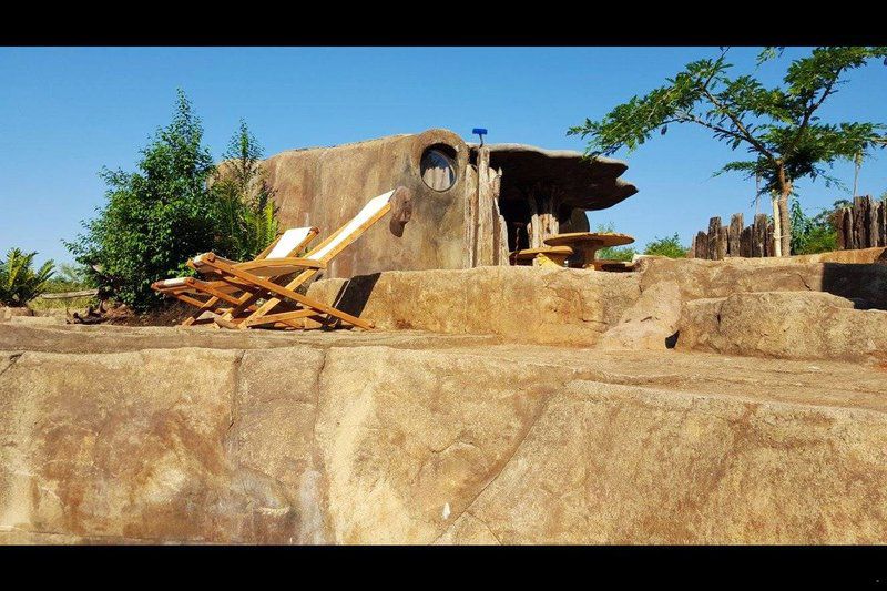 Rockwood Earth Lodge Cathkin Park Kwazulu Natal South Africa Complementary Colors, Construction Vehicle, Vehicle, Ruin, Architecture