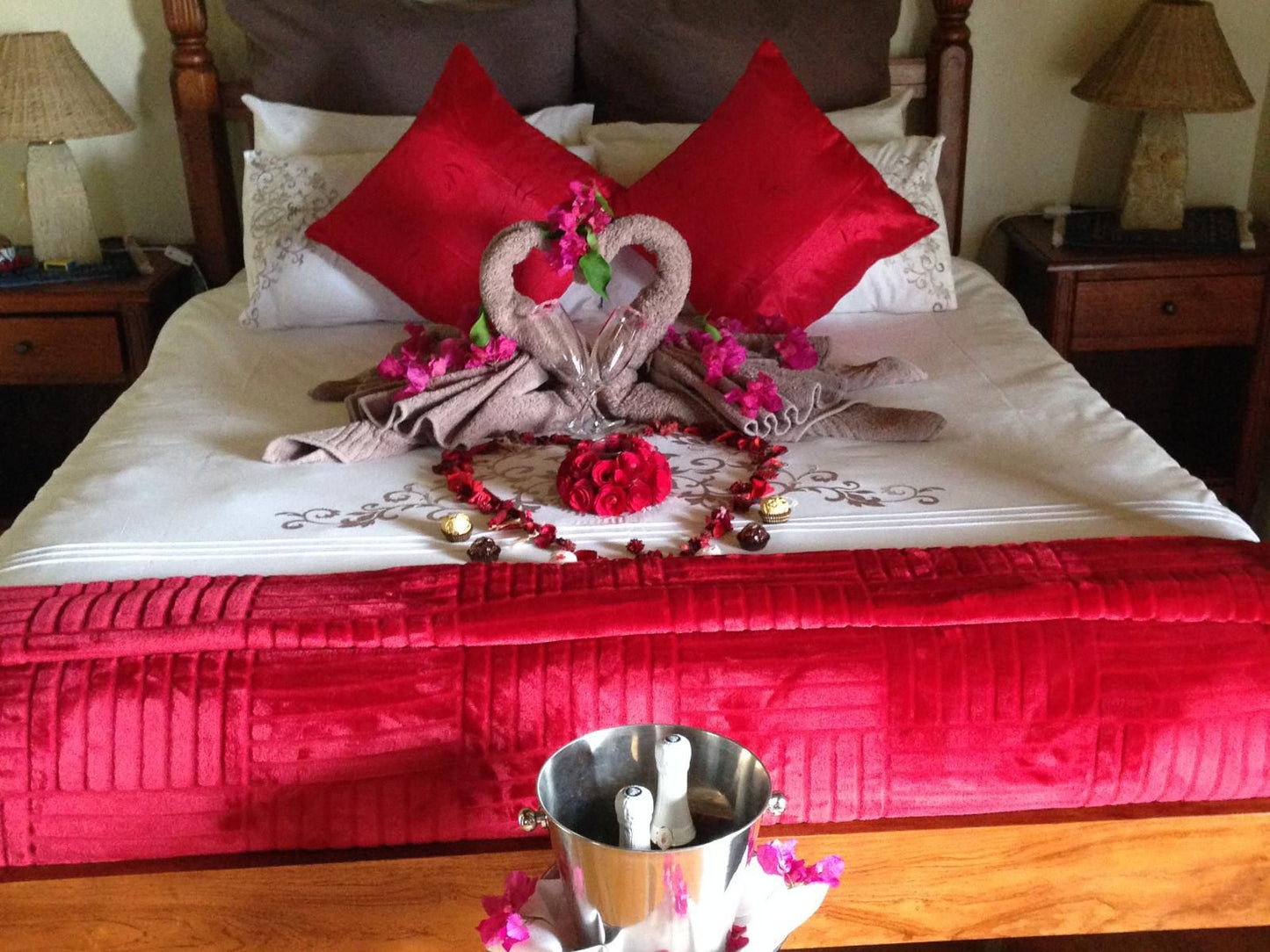 Roidina Safari Lodge, Room 1 Suite with Double Bed, Place Cover, Food