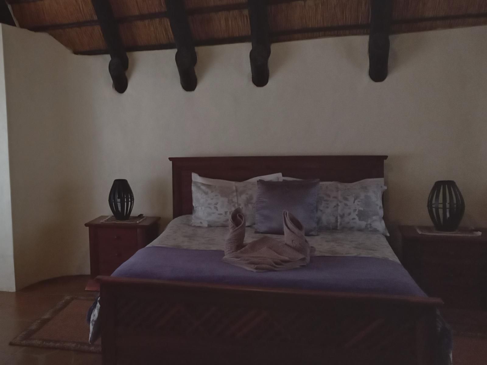 Roidina Safari Lodge, Room 8 & 9 Family Unit, Bedroom