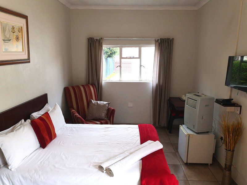 Ron Bed And Breakfast Ontdekkerspark Johannesburg Gauteng South Africa 