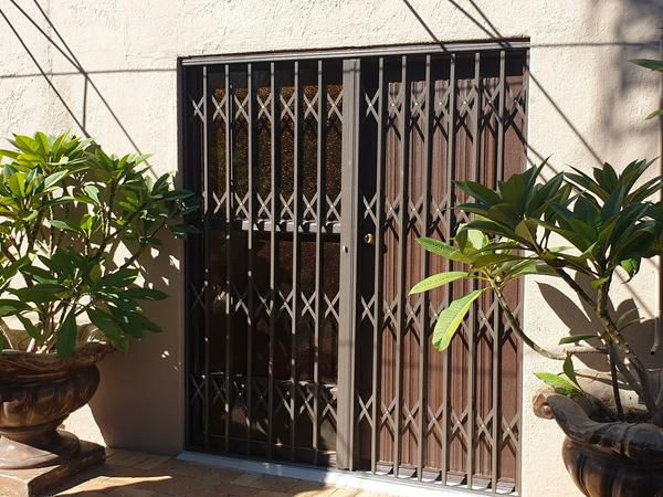 Roosmaryn Guest House Dagbreek Welkom Free State South Africa Balcony, Architecture, Gate, House, Building, Palm Tree, Plant, Nature, Wood