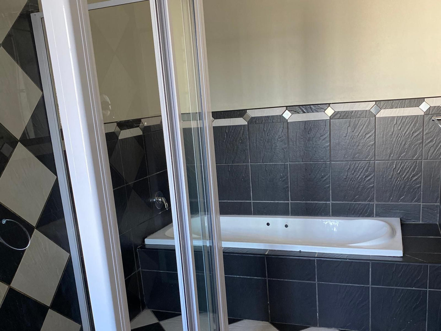 Rose Villa Guest House Kroonstad Free State South Africa Bathroom