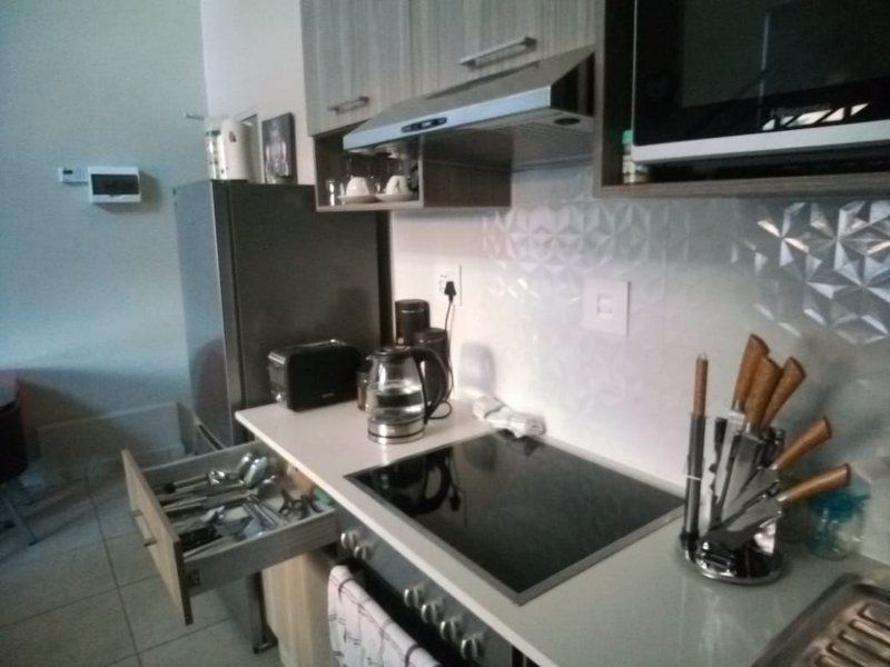 Rosebank Accommodation 451 Rosebank Johannesburg Gauteng South Africa Unsaturated, Kitchen