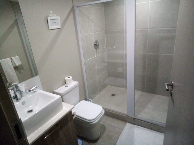 Rosebank Accommodation 451 Rosebank Johannesburg Gauteng South Africa Unsaturated, Bathroom