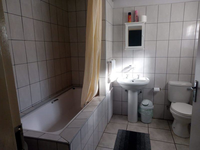 Rose Well Place Magaliesburg Gauteng South Africa Bathroom