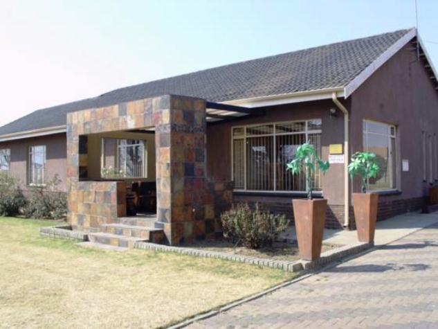 Rosto Guest House Ermelo Mpumalanga South Africa House, Building, Architecture