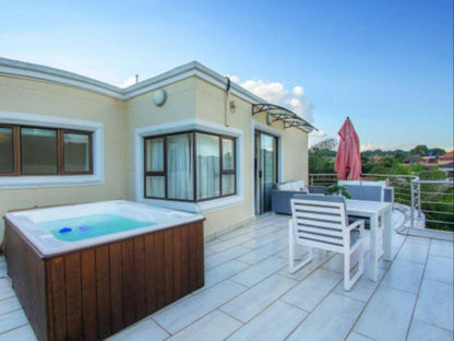 Executive Suite with Balcony and Jacuzzi @ Royal Hills Lodge And Spa