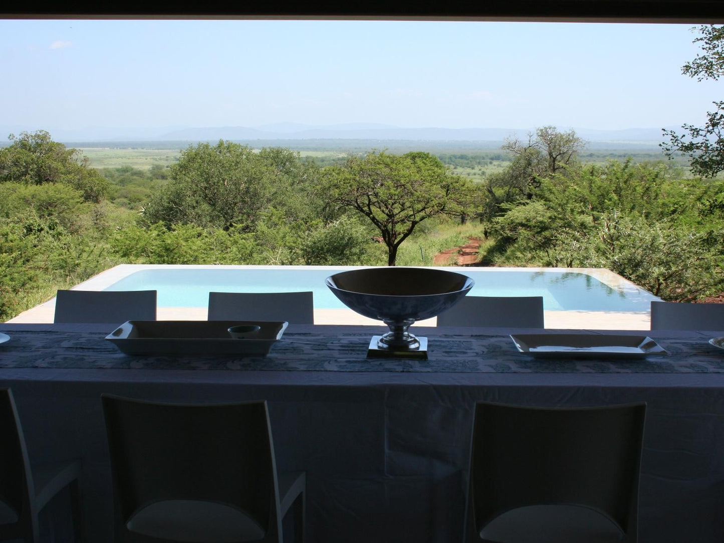 Royal Jozini Private Game Reserve, Ekuthuleni Lodge 141 - 4 bedrooms