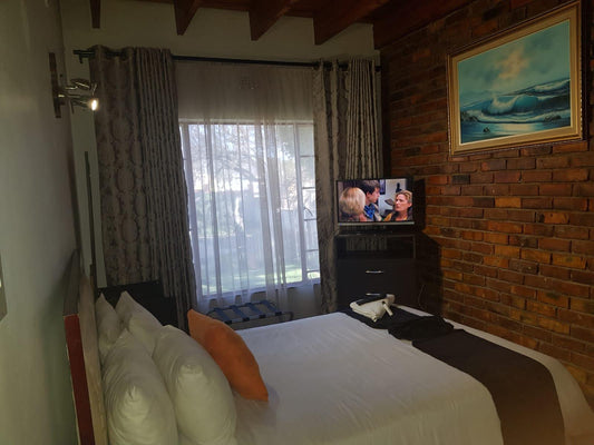 Mini Suite @ Royal Olympia Lodges & Safaris