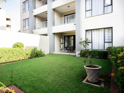 Royal On 81 Ventura, Balcony, Architecture, House, Building