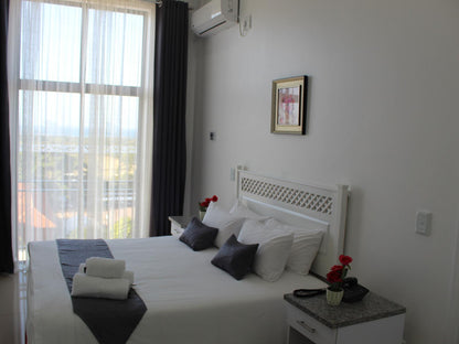 Standard Double Room @ Royal Ushaka Hotel Morningside