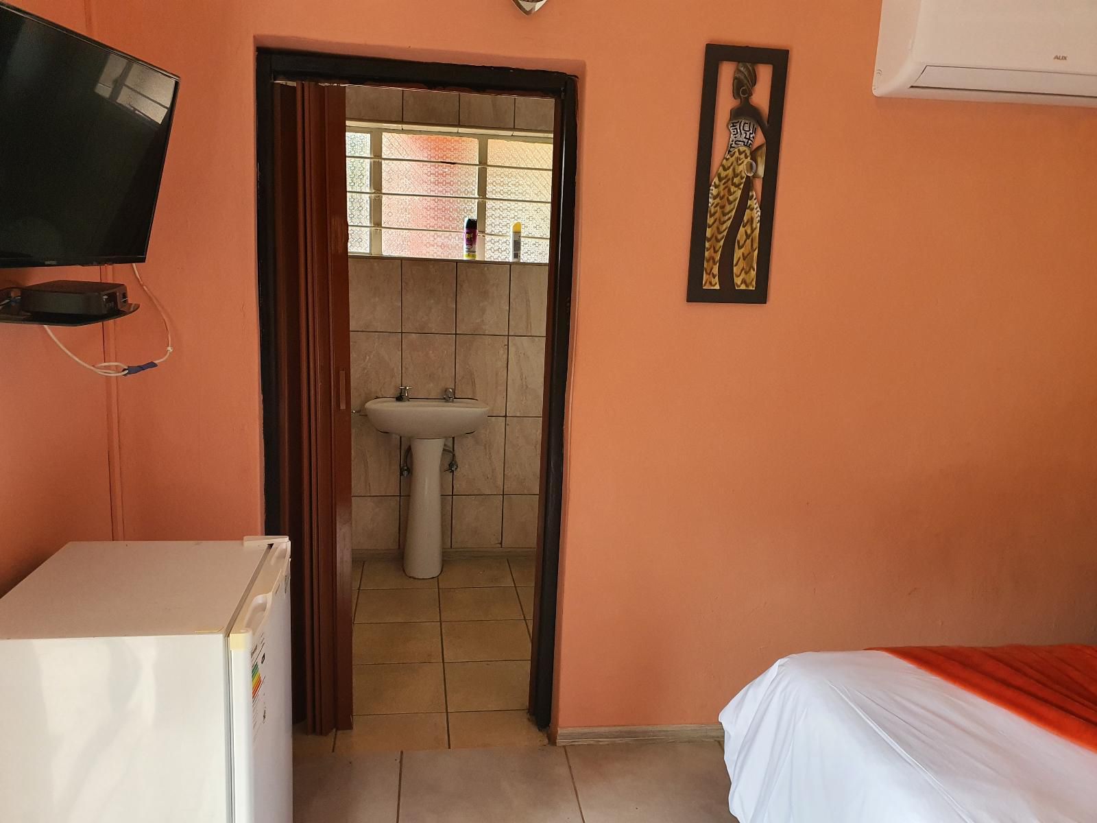 R S Gardens Thohoyandou Limpopo Province South Africa Bathroom